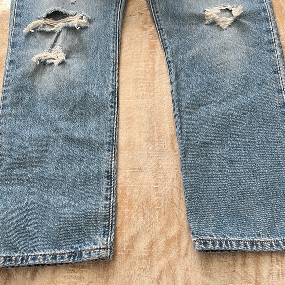 Levi’s Original Cropped Distressed 501 Jeans/26 - Picture 8 of 10